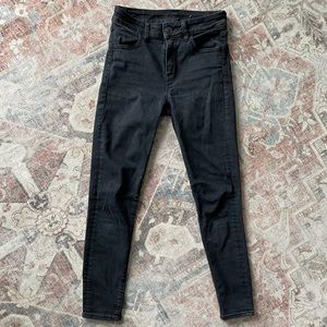 Medium rise next level stretch American eagle jeans